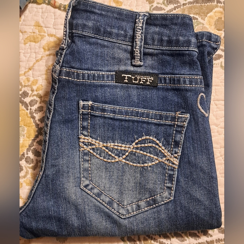 🏵️ NWOT Cowgirl Tuff Jeans